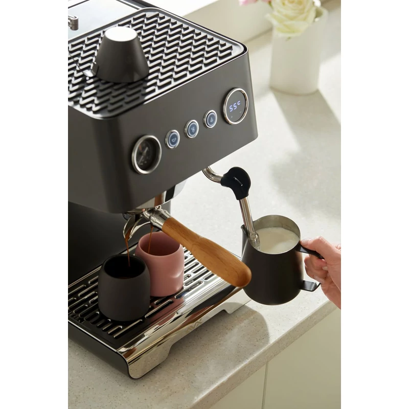 AVX Hero PRO-X Dual bojleres kávégép Szabályozható OPV-vel Fekete + DC63 Conical Red Burrs kávéőrlő Fekete