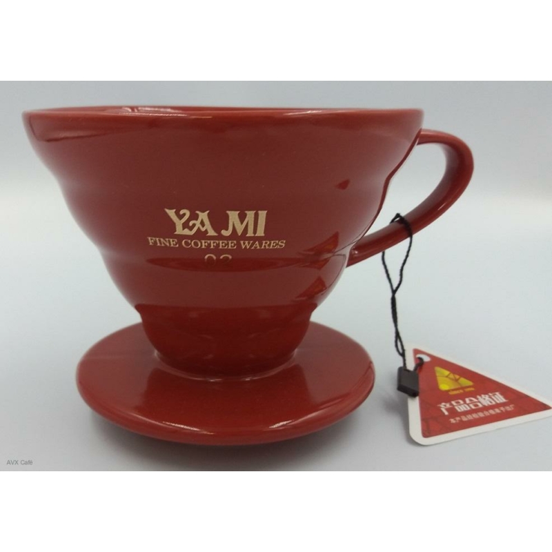 Yami V60-02 Porcelán Dripper piros