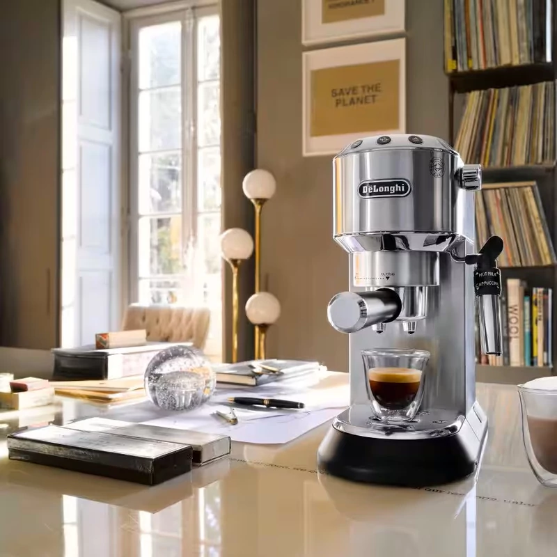 DeLonghi EC 685.M Dedica Metal Espresso Kávégép